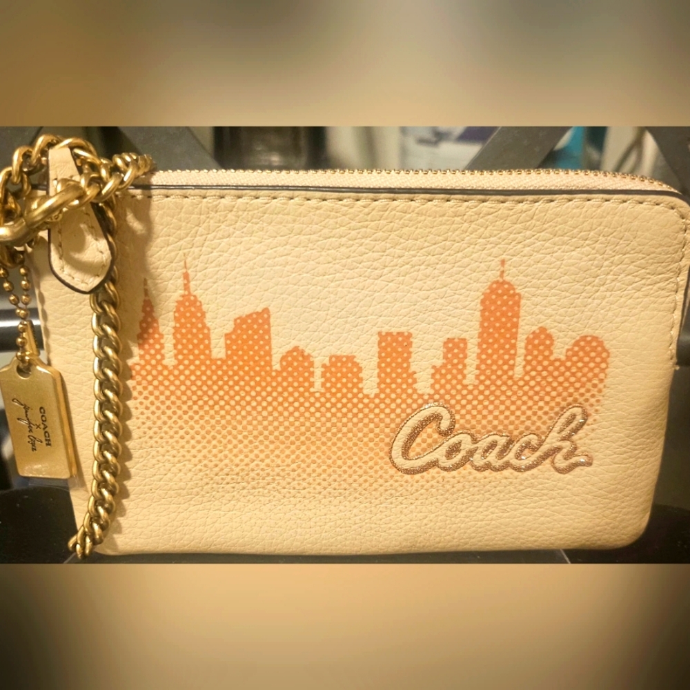 Bnwt!!! Coach X Jennifer Lopez Wristlet